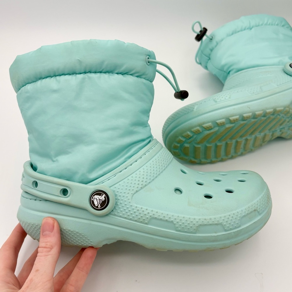 Crocs Classic Neo Puff Short Snow Boots Women’s Size 5 Pure Water Blue Fleece - Picture 3 of 7